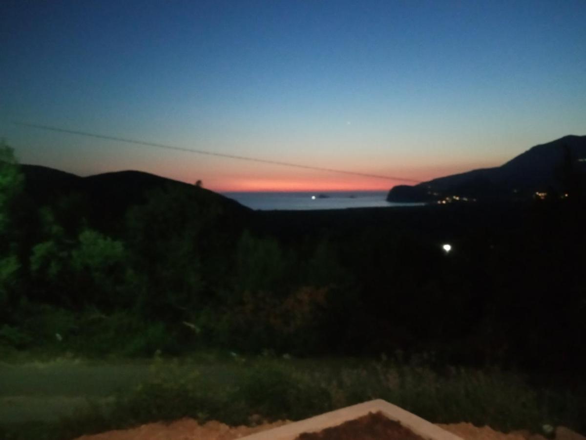 Вілла Adriatic Sunset House Petrovac Екстер'єр фото
